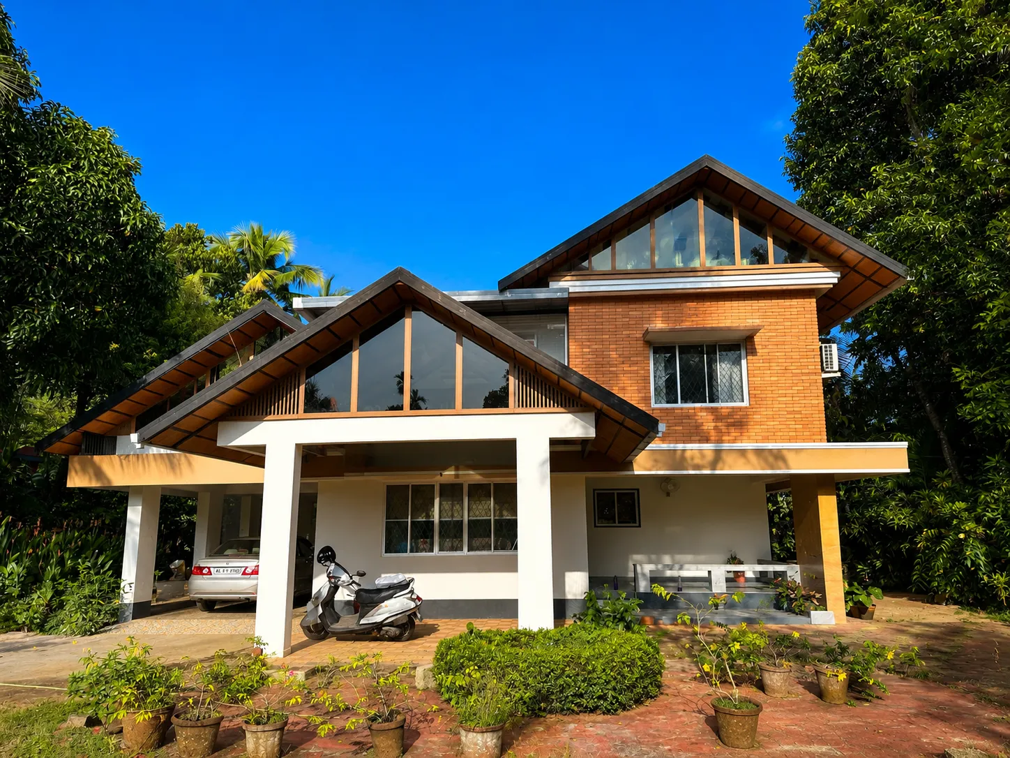 Mr. Hidros, Kochi, construction project